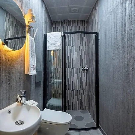 Comfort Point Hotel 5*